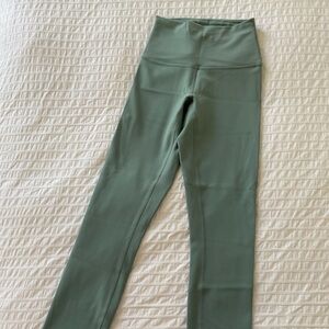 LULULEMON wunder train 23” leggings